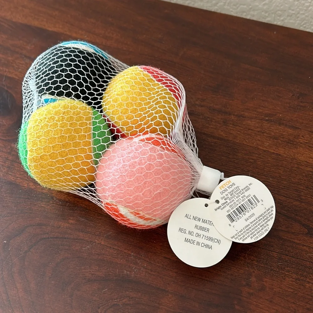 Boots & Barkley 4 pack rubber tennis style balls NWT